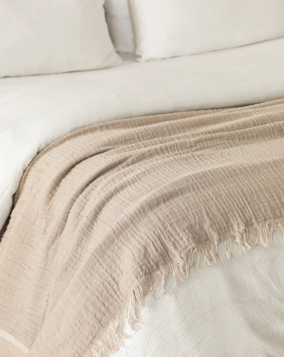Throws & Blankets